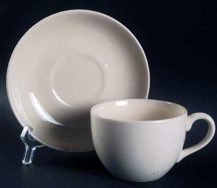 Bent u op zoek naar Wedgwood Traditional Plain kop en schotels??