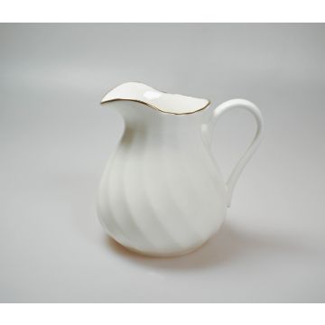 Wedgwood Gold Chelsea Melkkannetje