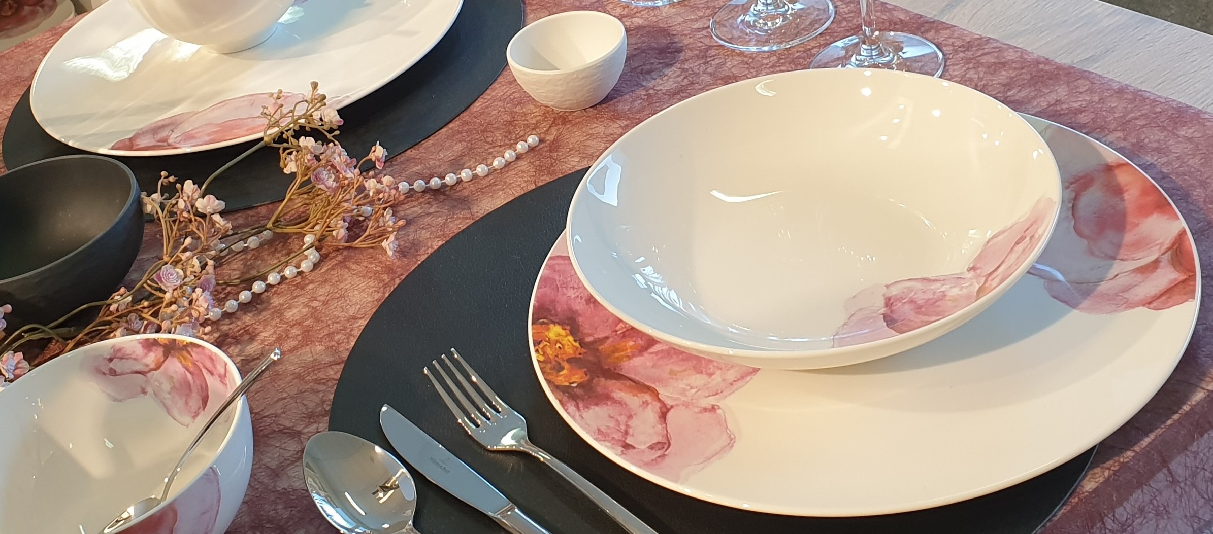 Nieuwe showroom Annaservies.nl Leerdam opent haar deuren